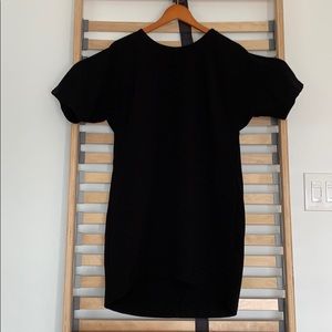 Forever 21 loose black dress with open back Medium